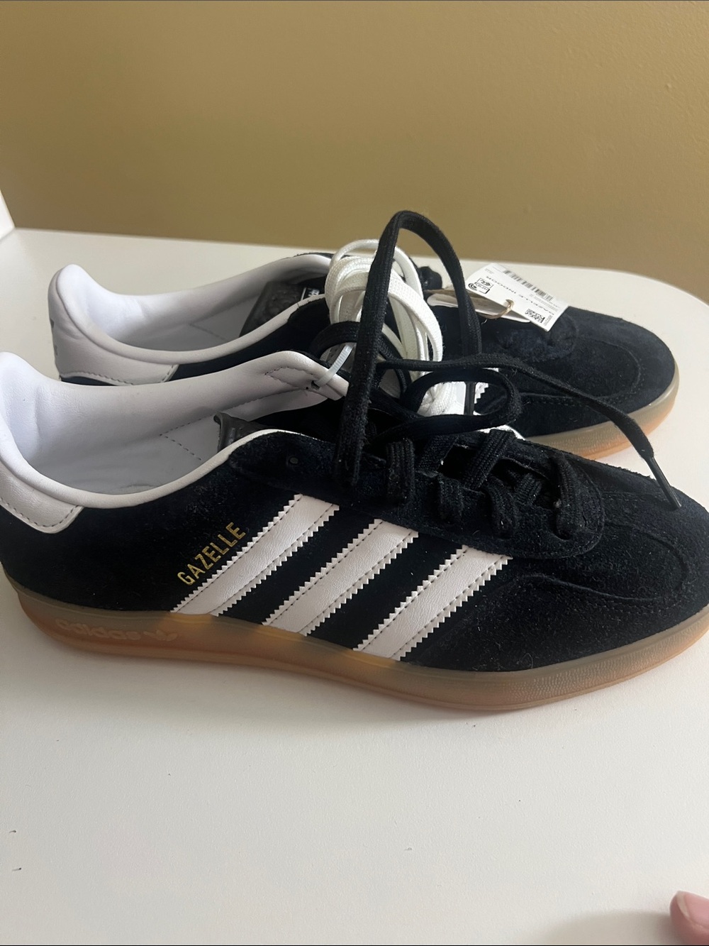 GAZELLE INDOOR SHOES Core Black / Cloud White / Gum